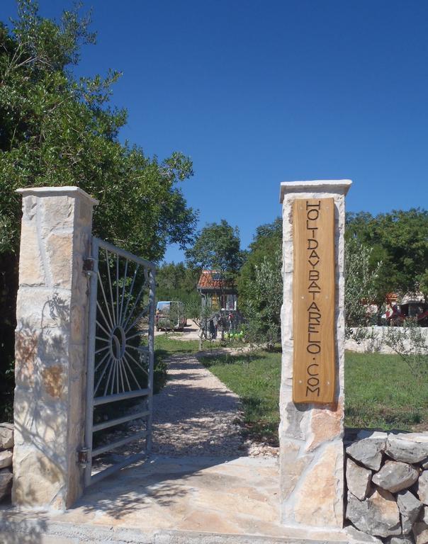 Holiday Batarelo โตรกีร์ ภายนอก รูปภาพ
