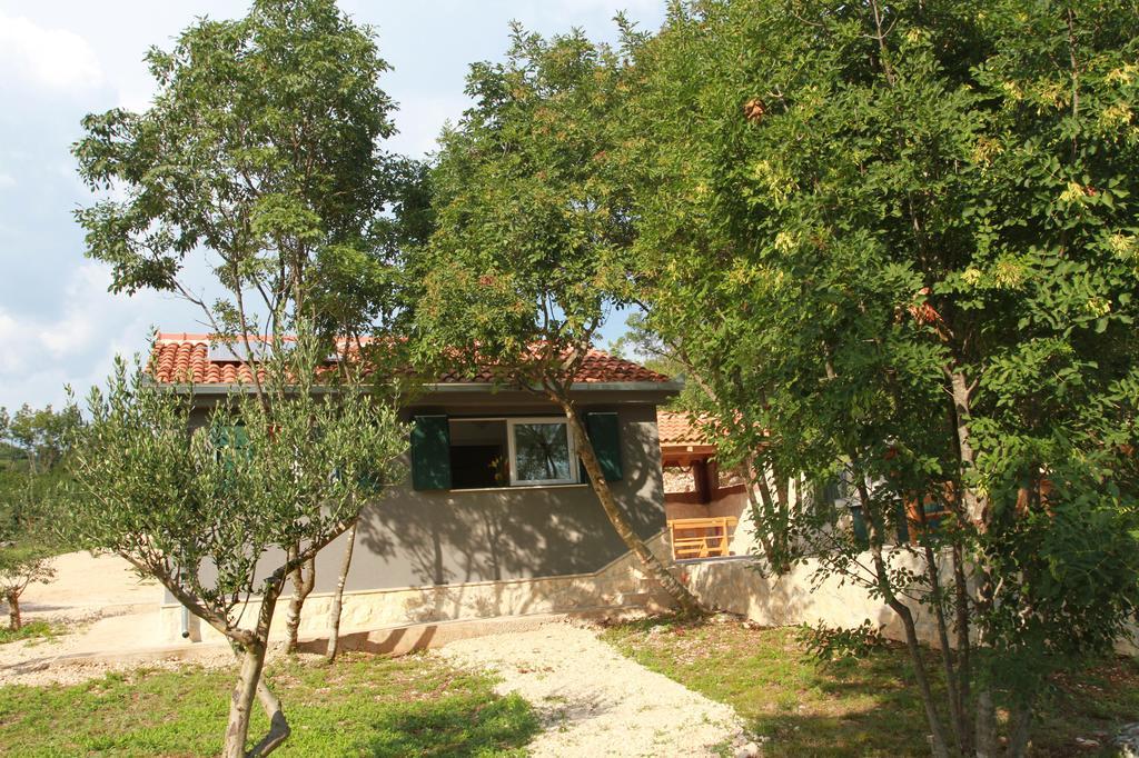 Holiday Batarelo โตรกีร์ ภายนอก รูปภาพ