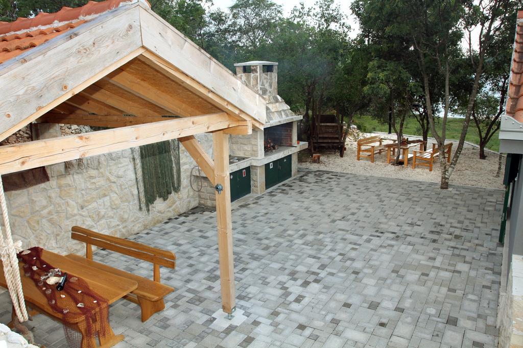 Holiday Batarelo โตรกีร์ ภายนอก รูปภาพ